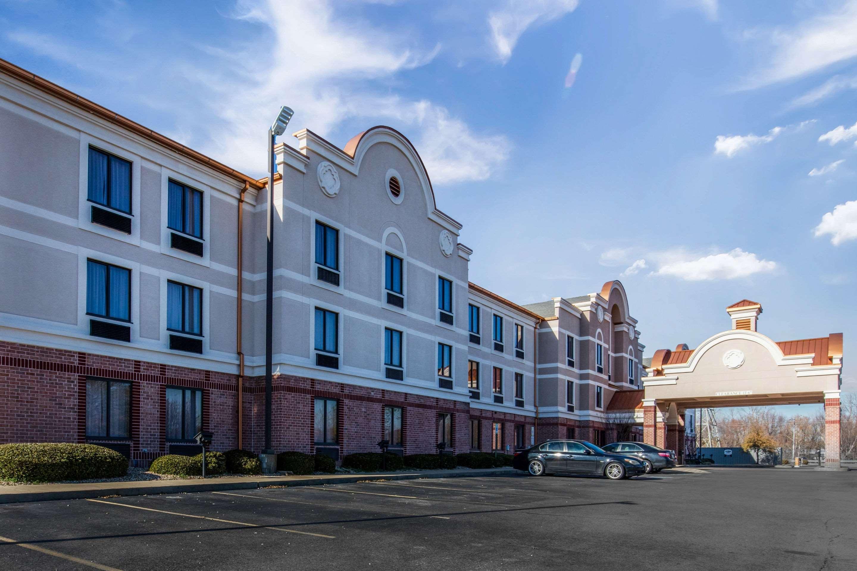 Comfort Inn & Suites Airport-American Way Memphis Exterior photo