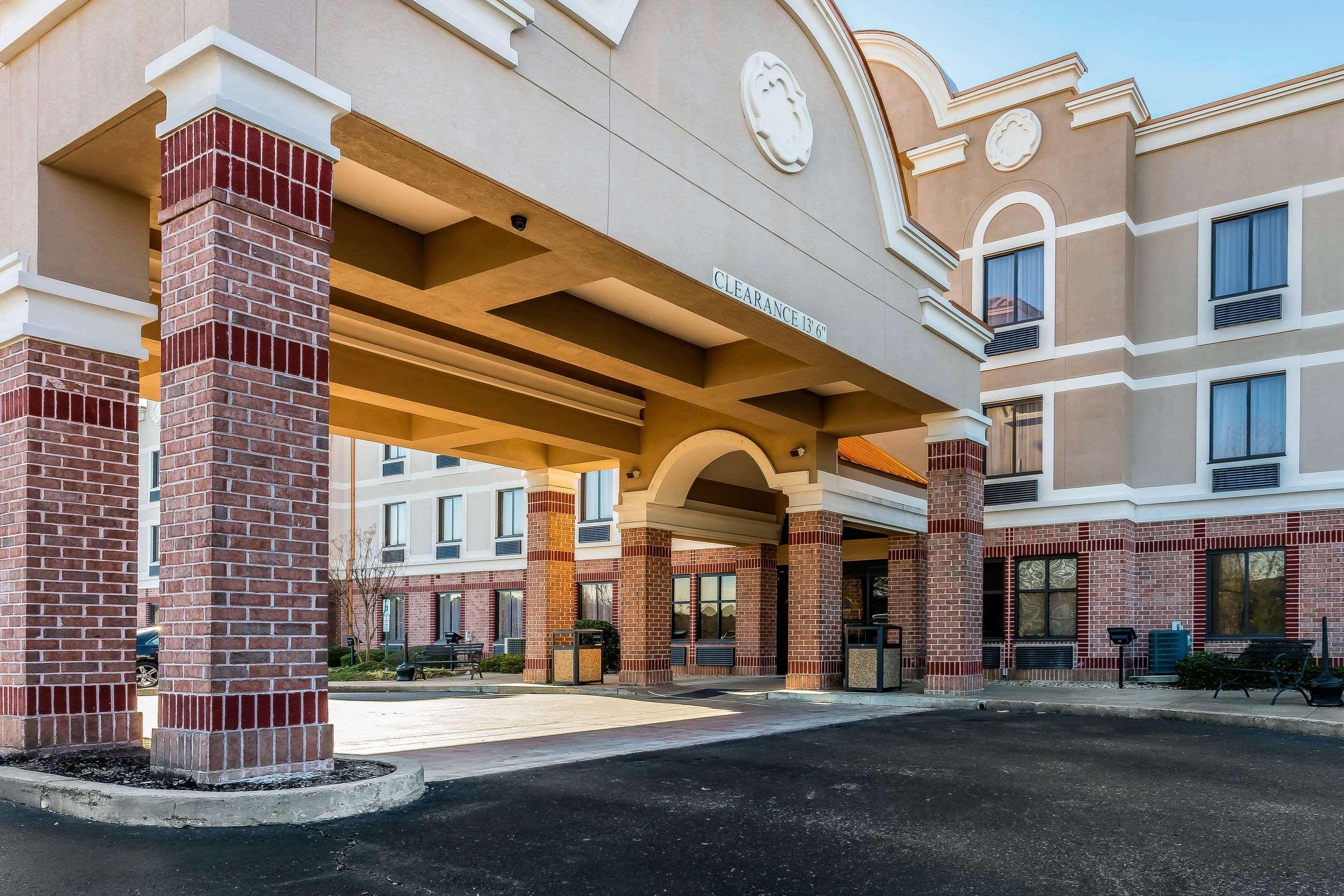 Comfort Inn & Suites Airport-American Way Memphis Exterior photo