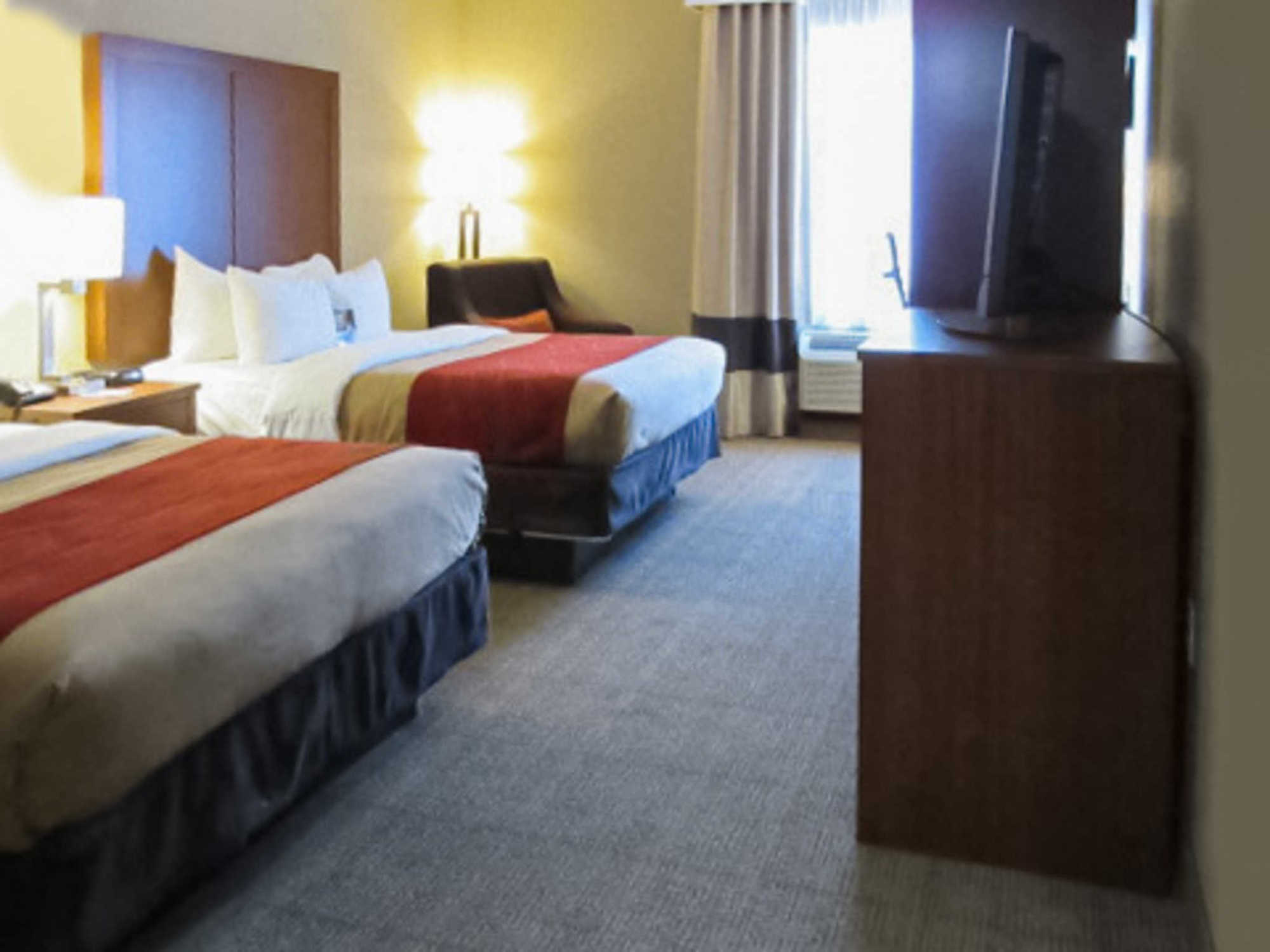 Comfort Inn & Suites Airport-American Way Memphis Room photo